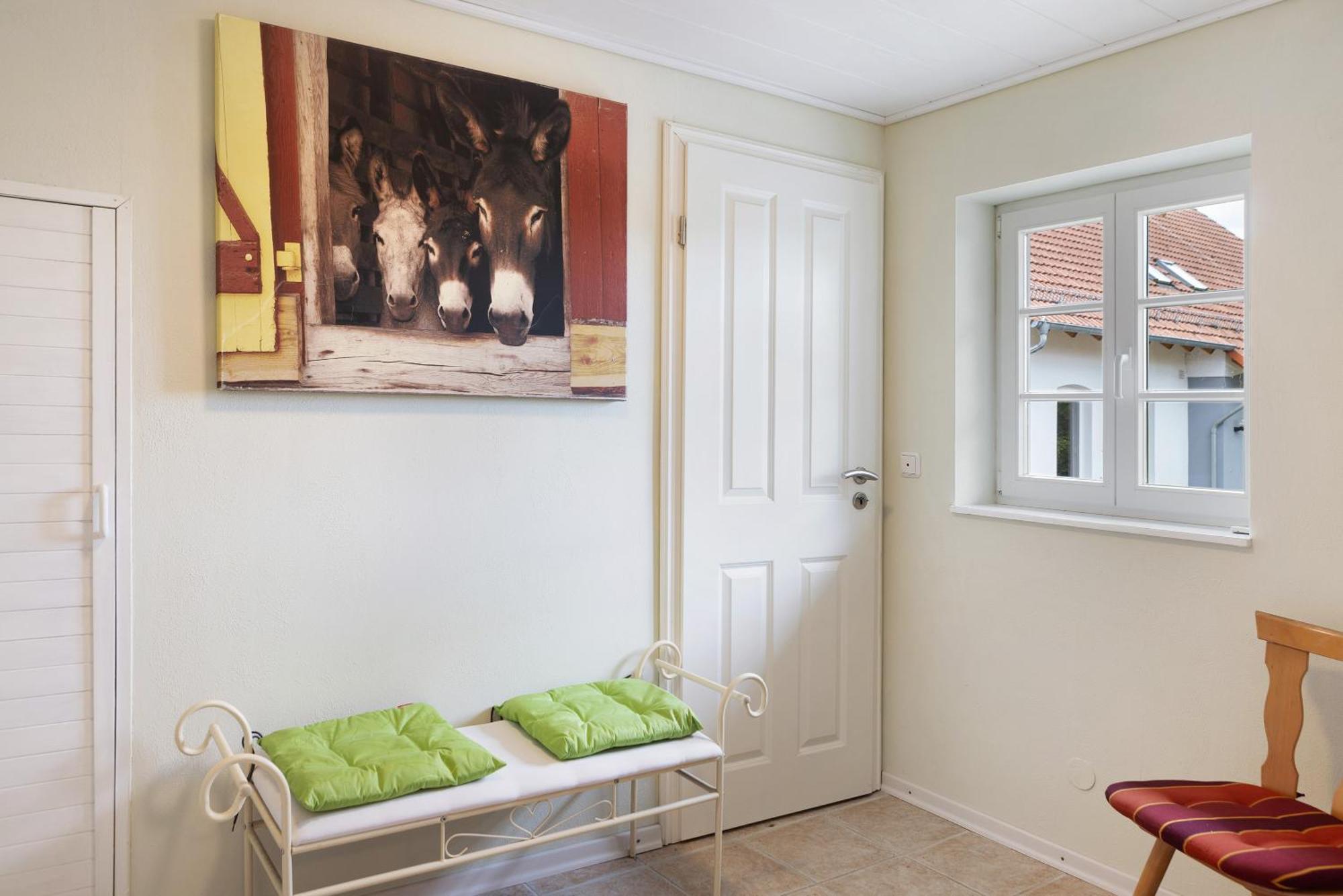 Ferienwohnung, 30 Qm Friedewald  ภายนอก รูปภาพ